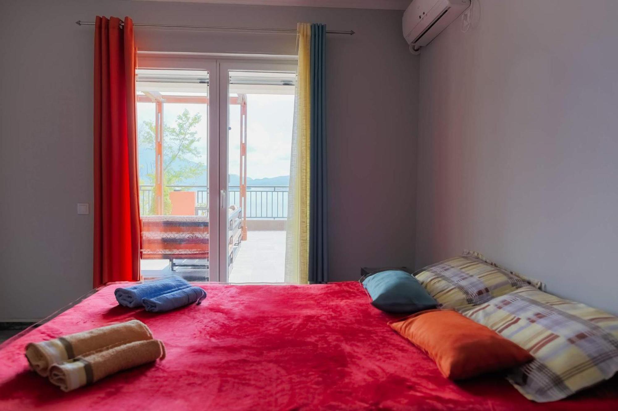 Odessa Mama Apartment Bijela Ruang foto